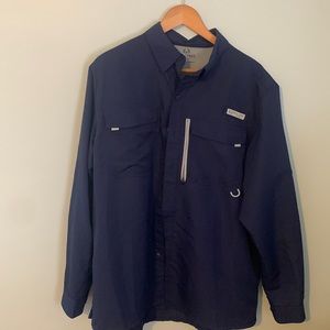 Real tree outdoors fishing long sleeve tee